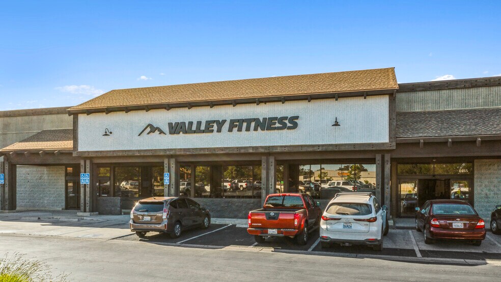 8665 El Camino Real, Atascadero, CA à vendre - Photo du bâtiment - Image 2 de 16