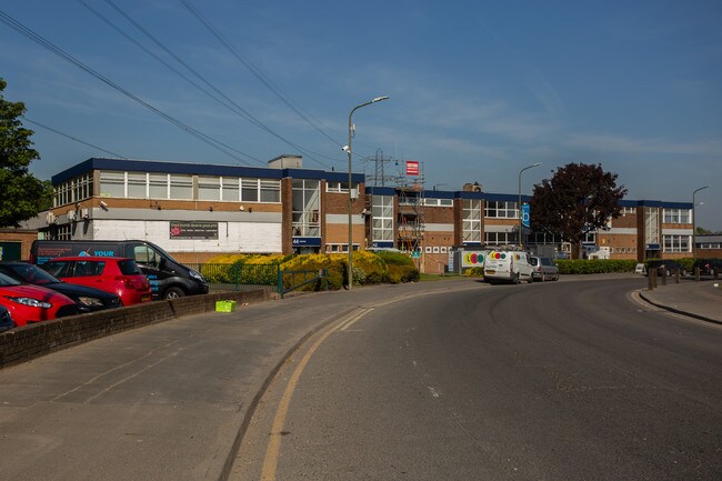 More details for 35-44 Wates Way, Mitcham - Industrial for Lease