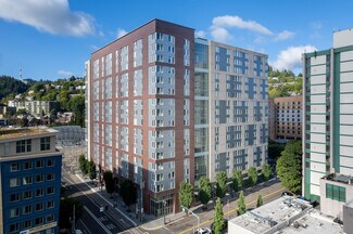 Plus de détails pour 540 SW College St, Portland, OR - Commerce de détail à louer