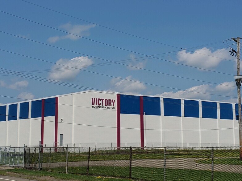 340 Upper Oakwood Ave, Elmira Heights, NY à louer - Photo du bâtiment - Image 3 de 4