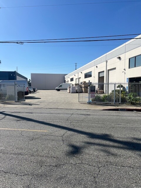 Plus de détails pour 10928 Weaver Ave, South El Monte, CA - Industriel à louer