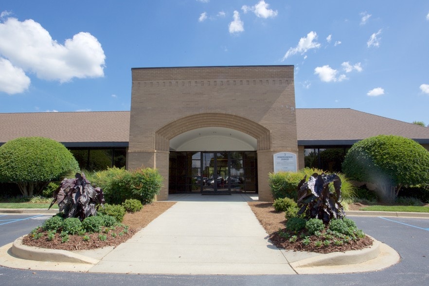 3 Independence Pt, Greenville, SC for lease - Building Photo - Image 1 of 5