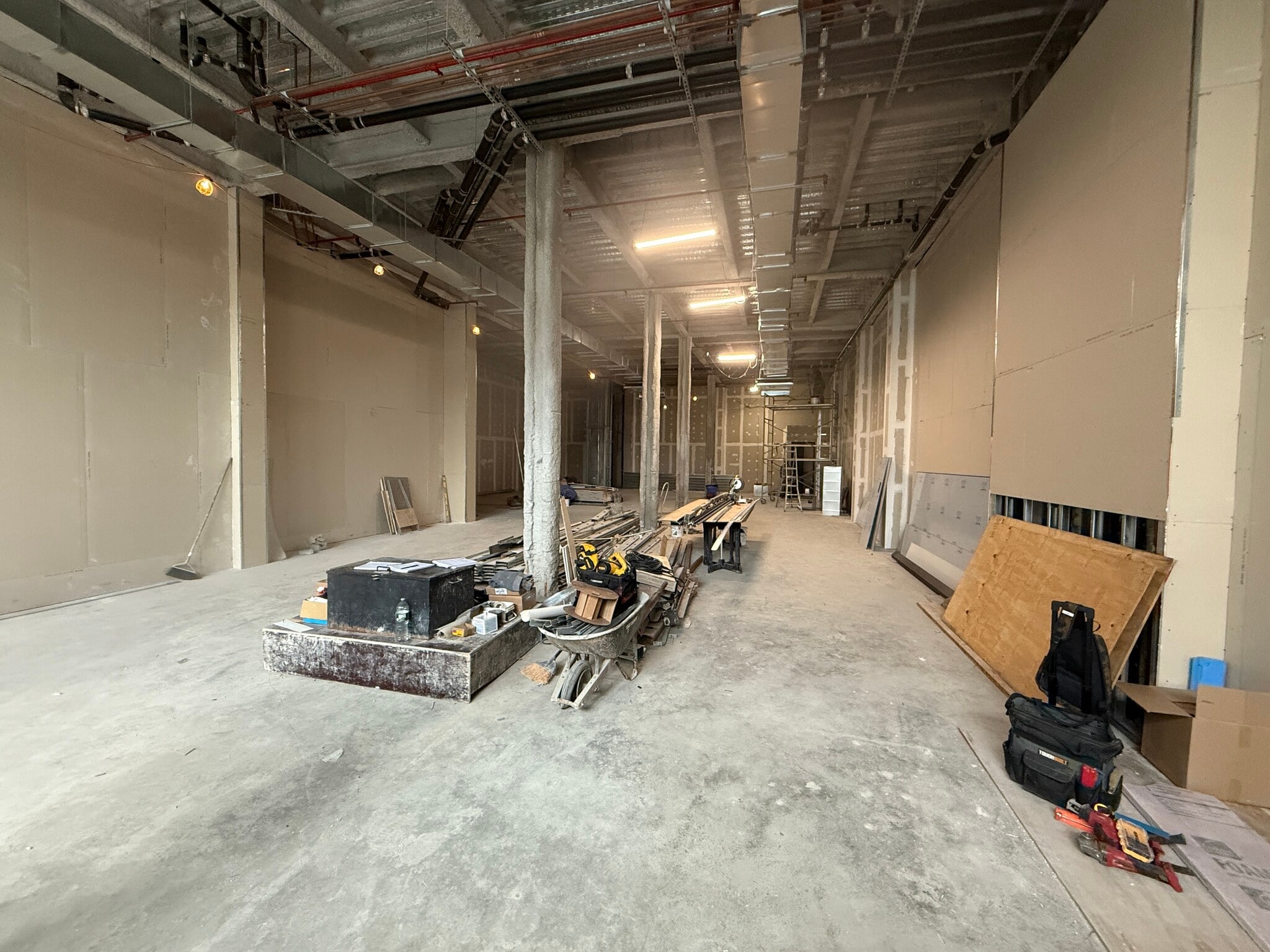 141 N 6th St, Brooklyn, NY à louer Photo intérieure- Image 1 de 6