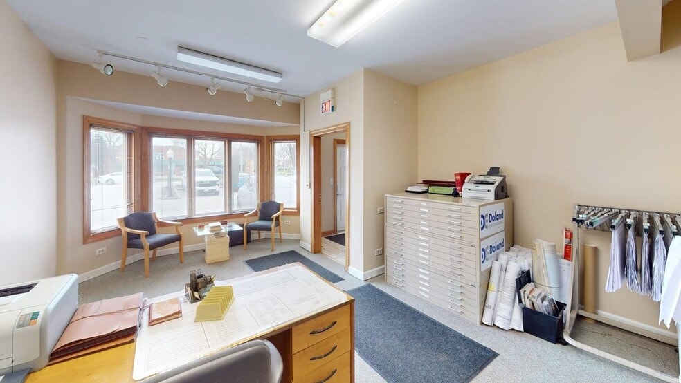 334 E Colfax St, Palatine, IL à vendre - Photo du bâtiment - Image 2 de 16