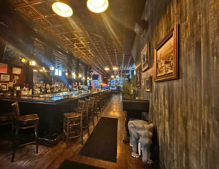 439 E Congress St, Detroit, MI for lease - Interior Photo - Image 3 of 10