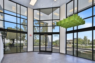 27963 Franklin Pky, Valencia, CA for lease Lobby- Image 2 of 11