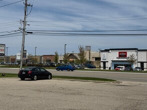 20370 Rand Rd, Kildeer, IL à louer Photo du bâtiment- Image 1 de 2