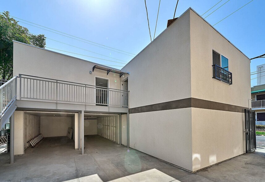310 N St Andrews Pl, Los Angeles, CA for sale - Building Photo - Image 2 of 28