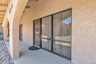 13711 W Camino Del Sol, Sun City West, AZ for lease Interior Photo- Image 2 of 12