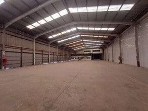 Industrial in Riba-roja de Túria, Valencia for lease Interior Photo- Image 1 of 16