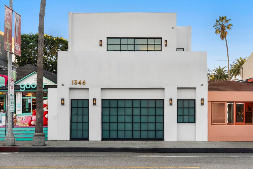 1346 Abbot Kinney Blvd, Venice, CA à vendre - Photo du bâtiment - Image 3 de 50