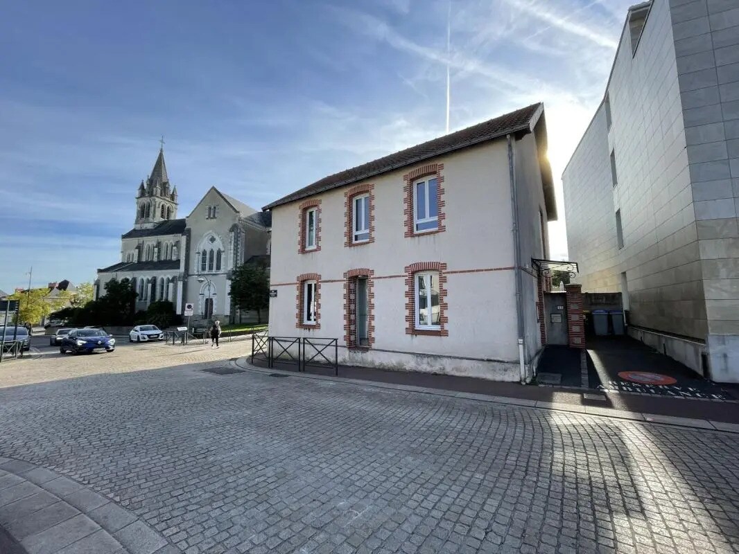 33 Rue Busson Billault, Basse-Goulaine à louer Photo du bâtiment- Image 1 de 10