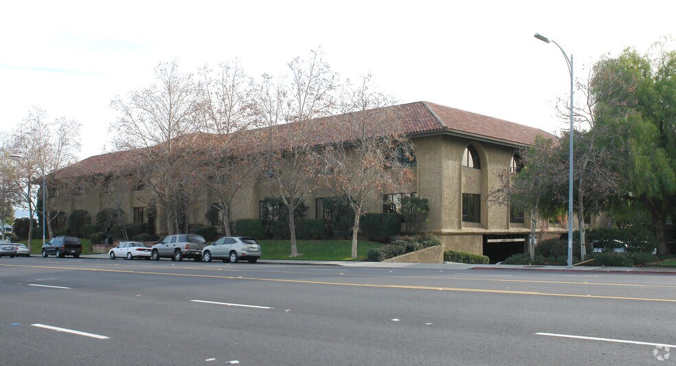 3880 S Bascom Ave, San Jose, CA à louer - Photo du bâtiment - Image 2 de 6