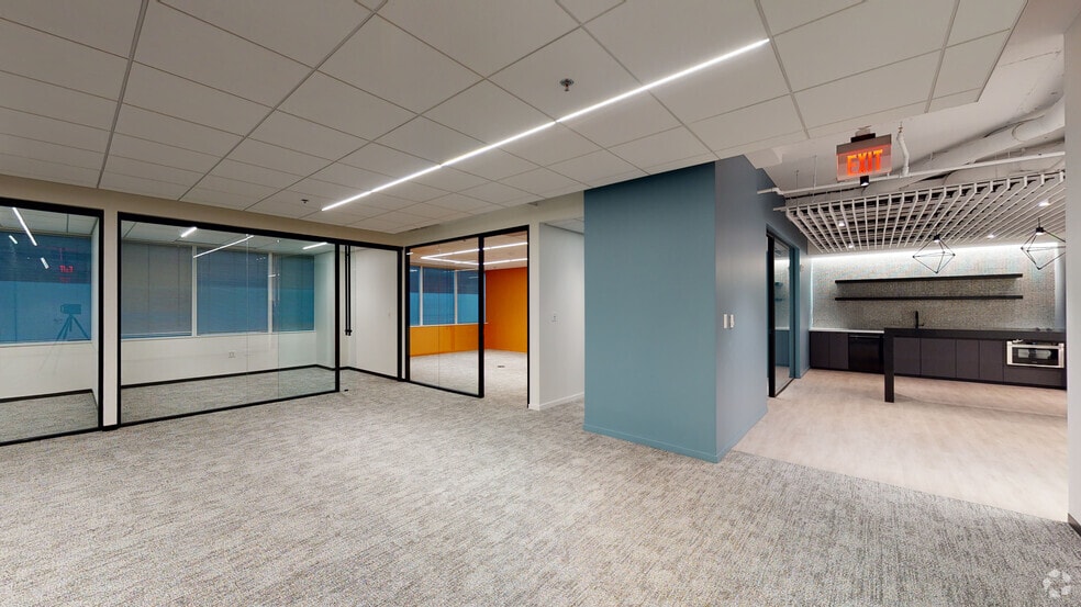 5335 Wisconsin Ave NW, Washington, DC for lease - Matterport 3D Scan - Image 3 of 34
