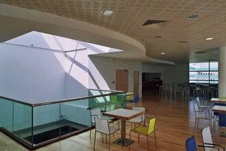 102 Avenue De Paris, Massy for lease Interior Photo- Image 1 of 6