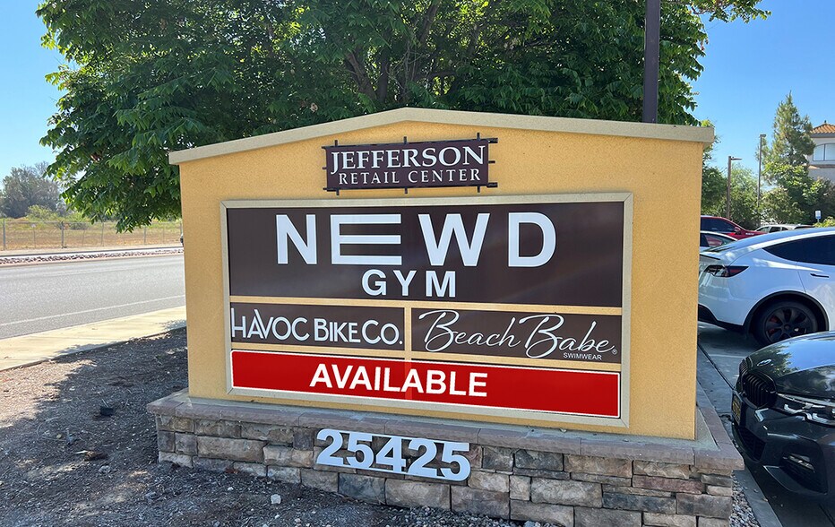 25425 Jefferson Ave, Murrieta, CA à louer - Autre - Image 3 de 5