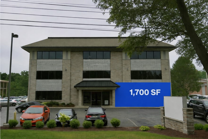 2660 W Market St, Akron, OH for lease - Primary Photo - Image 1 of 8