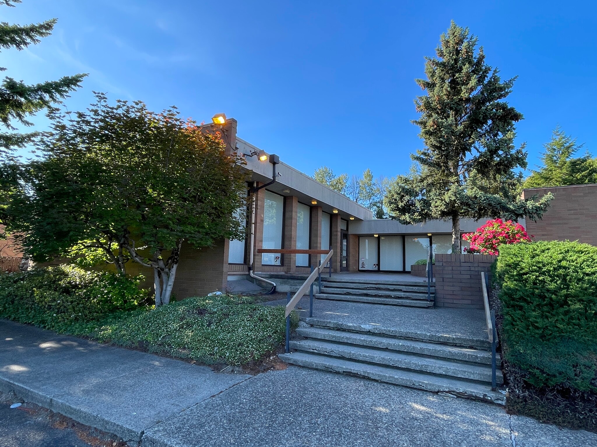 4901 Center St, Tacoma, WA for sale Building Photo- Image 1 of 6