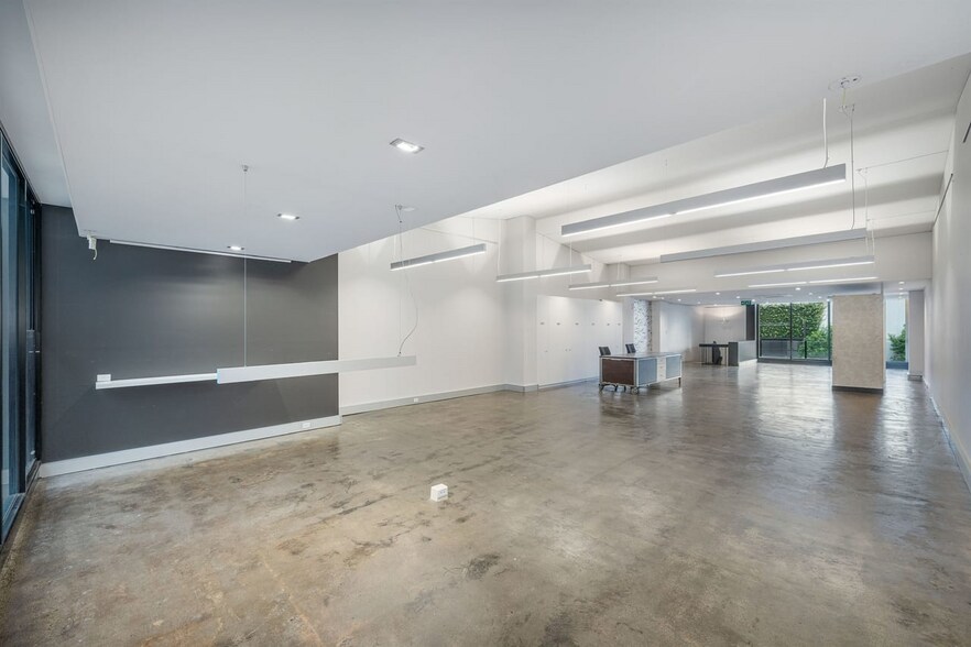 21 Newton St, Cremorne for sale - Interior Photo - Image 3 of 6