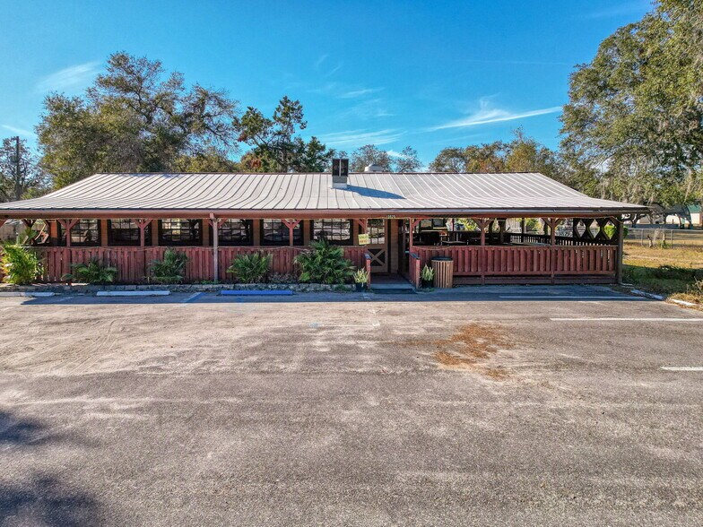 15525 Shady Hills Rd, Spring Hill, FL à vendre - Photo du bâtiment - Image 1 de 109
