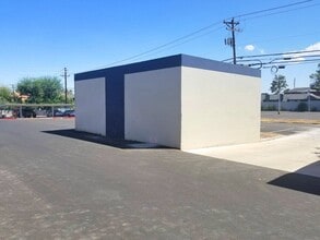 1555 E Flamingo Rd, Las Vegas, NV for lease Interior Photo- Image 1 of 2