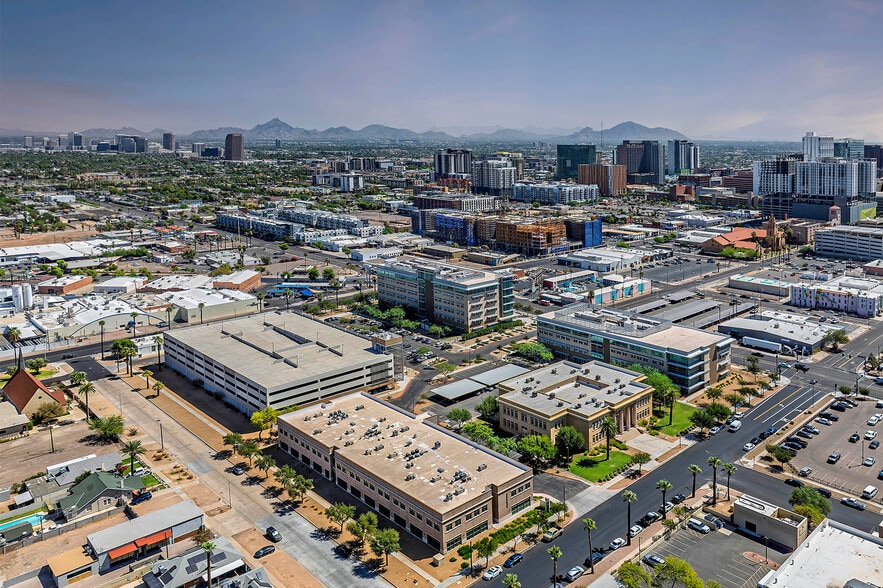 Madison Square - Phoenix portfolio of 4 properties for sale on LoopNet.ca - Building Photo - Image 2 of 20