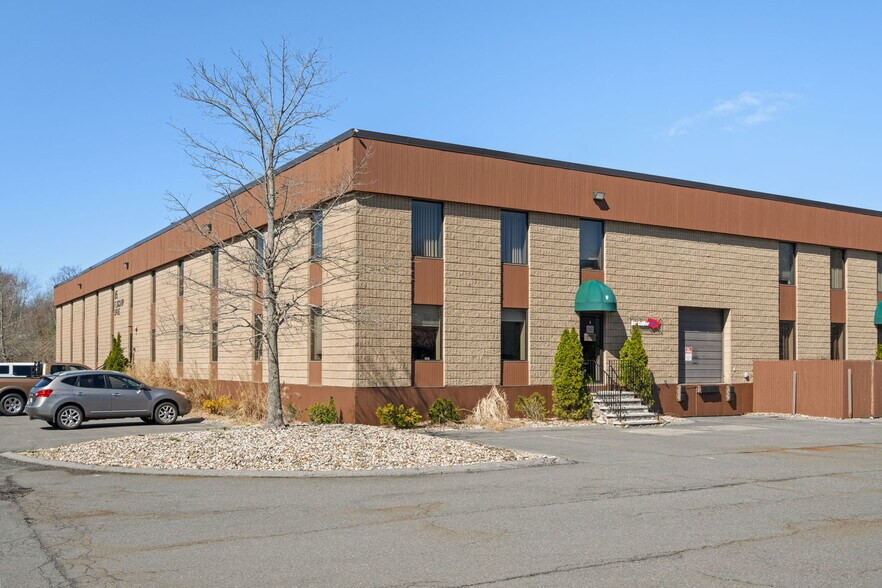 85 Flagship Dr, North Andover, MA à louer - Photo du bâtiment - Image 2 de 5