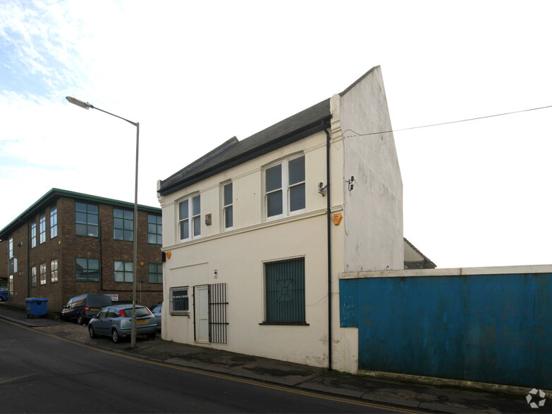 77-77A North St, Hove for lease - Building Photo - Image 3 of 3