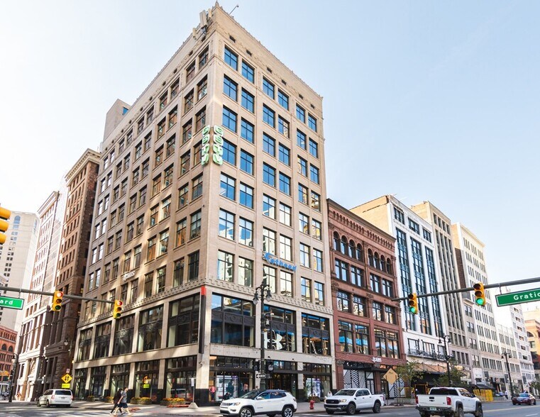 1201 Woodward Ave, Detroit, MI à louer - Photo du bâtiment - Image 3 de 5