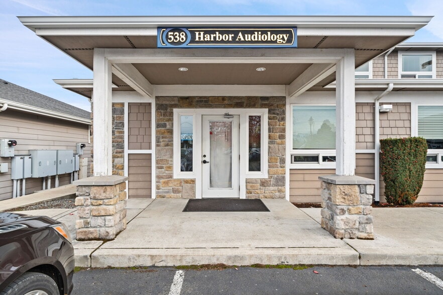 538 N 5th Ave, Sequim, WA for sale - Building Photo - Image 2 of 10
