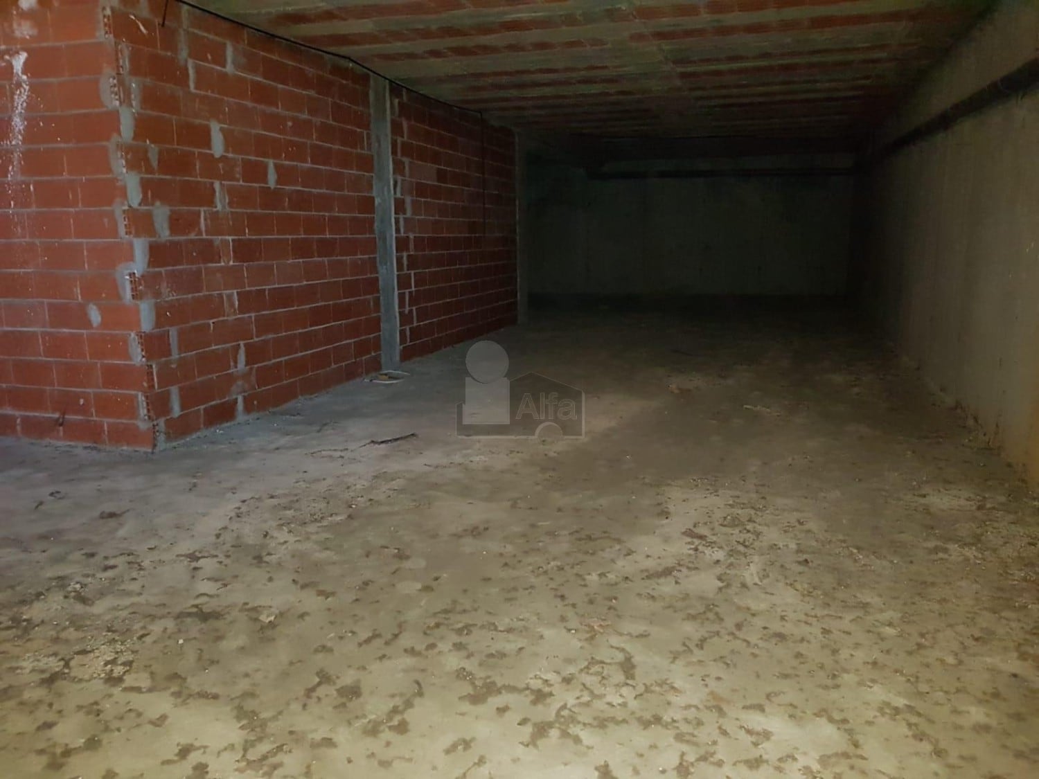 Retail in Plasencia, Cáceres for lease Interior Photo- Image 1 of 3