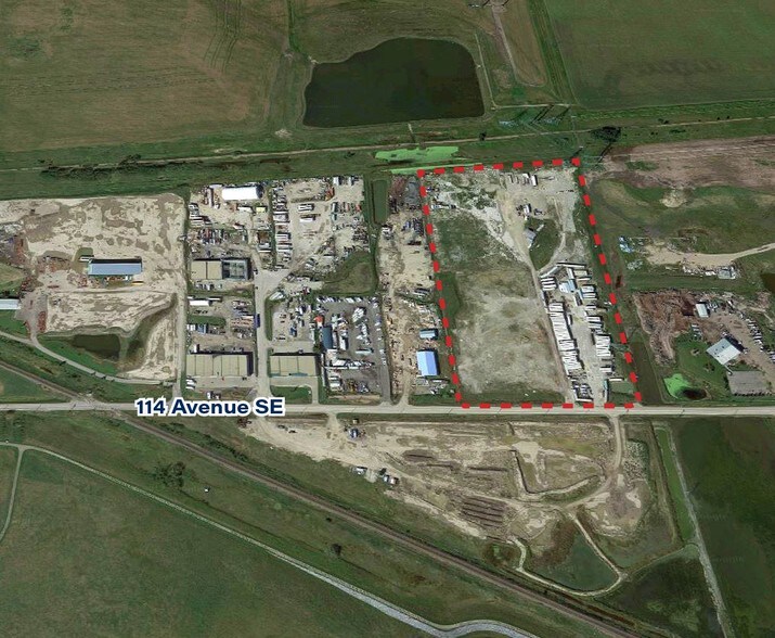 9950 114 Ave SE, Calgary, AB à vendre - Photo principale - Image 1 de 1