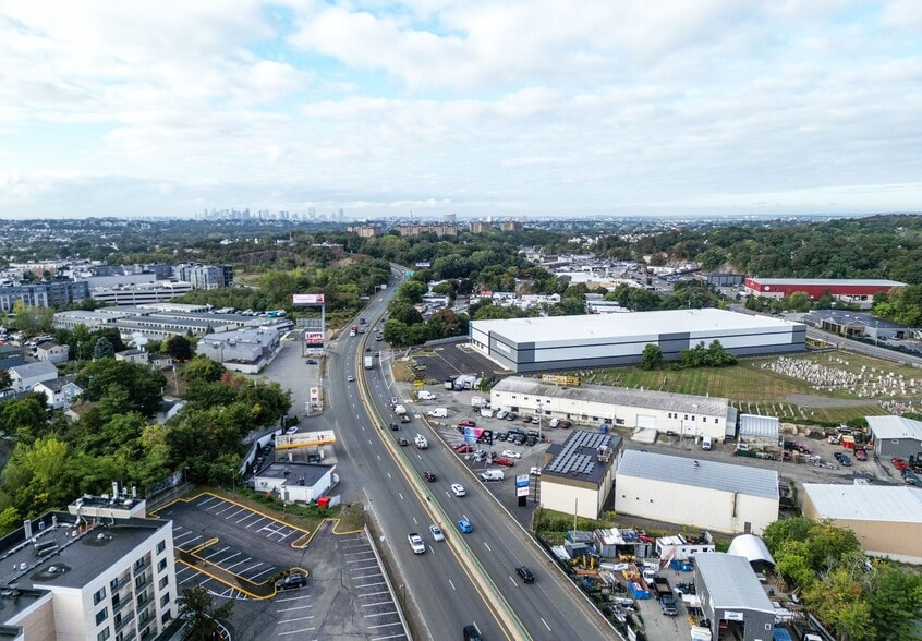 28-32 Osprey Rd, Saugus, MA for lease - Building Photo - Image 3 of 10