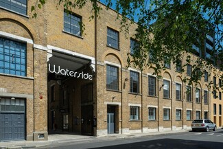 More details for 44-48 Wharf Rd, London - Office for Sale