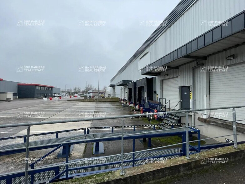 14 Rue De L'Ingenieur Bertin, Longvic à louer - Photo du bâtiment - Image 2 de 35