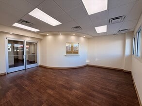11901 Joseph Campau St, Hamtramck, MI for lease Interior Photo- Image 2 of 10