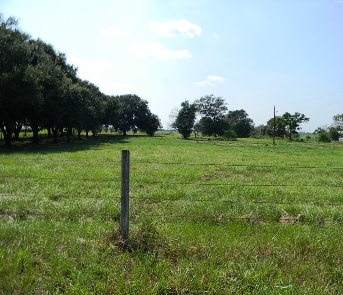 17845 Fm 362 Rd, Waller, TX for lease - Building Photo - Image 1 of 12