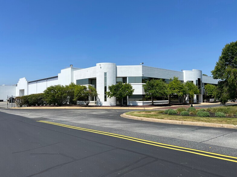 399 Churchmans Rd, New Castle, DE for lease - Building Photo - Image 1 of 6