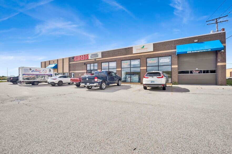 764-768 Thomas Dr, Bensenville, IL à louer - Photo du bâtiment - Image 3 de 23