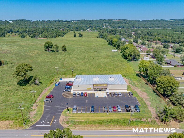 1330 Bradley Cove Rd, Russellville, AR à vendre - Photo du bâtiment - Image 2 de 3