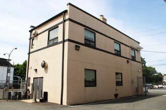 1214 Castleton Ave, Staten Island, NY for lease Interior Photo- Image 2 of 5