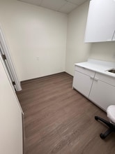 2601 SW 37th Ave, Coral Gables, FL à louer Photo intérieure- Image 2 de 3