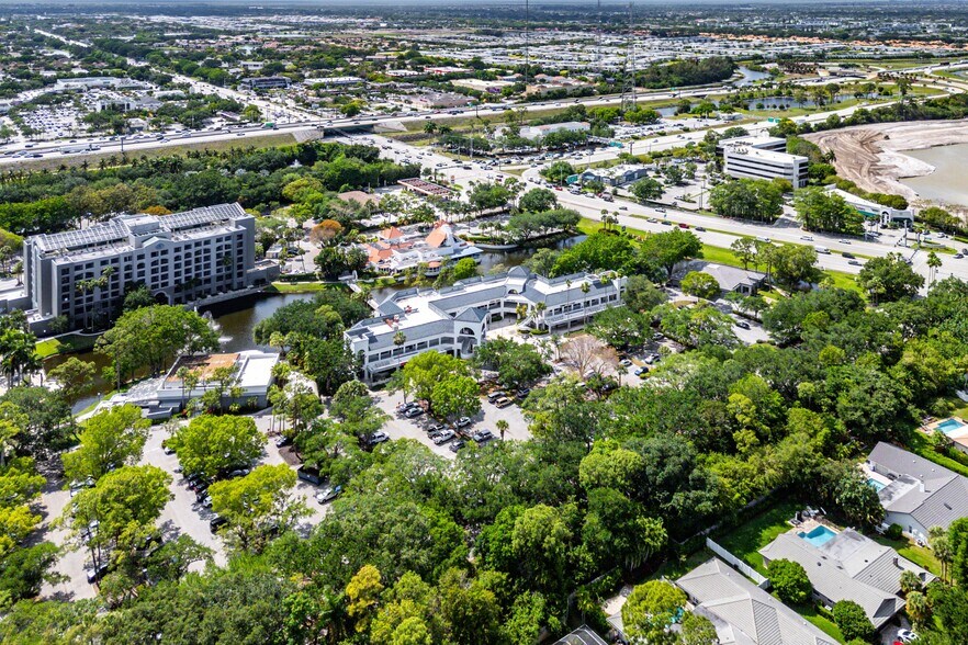 7820-7860 Glades Rd, Boca Raton, FL à louer - Photo du bâtiment - Image 2 de 40