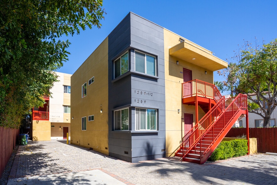 1259 W 36th Pl, Los Angeles, CA à vendre - Photo du bâtiment - Image 2 de 21