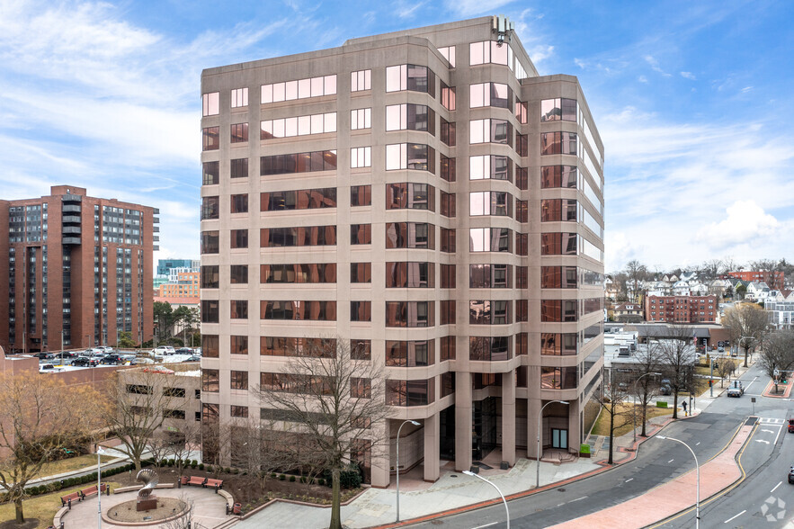 10 Bank St, White Plains, NY à louer - Photo principale - Image 1 de 10