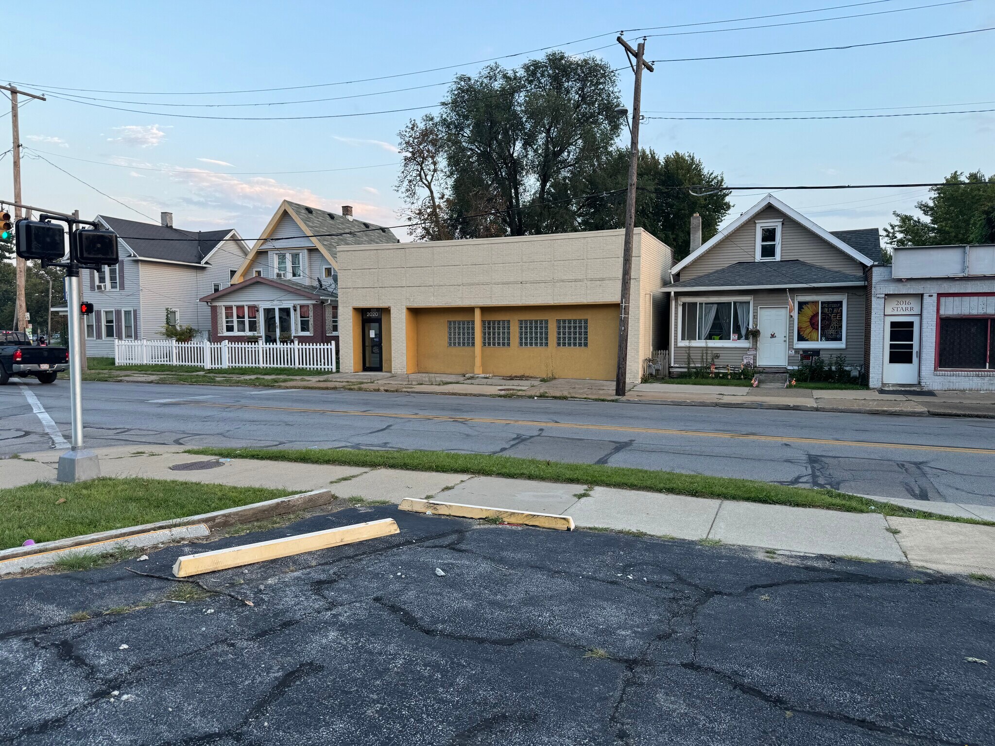 2020 Starr Ave, Toledo, OH à vendre Photo du bâtiment- Image 1 de 1