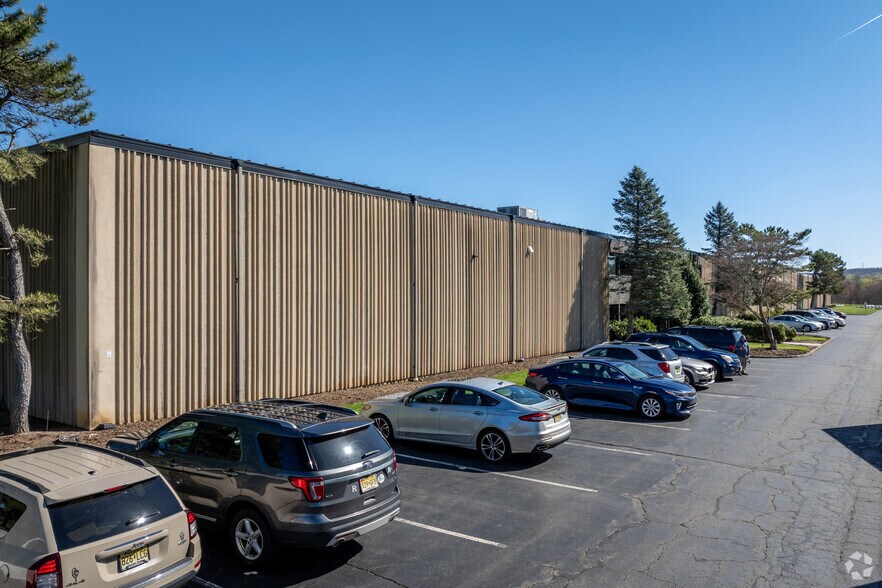 700 Bartley Chester Rd, Flanders, NJ for lease - Primary Photo - Image 1 of 6