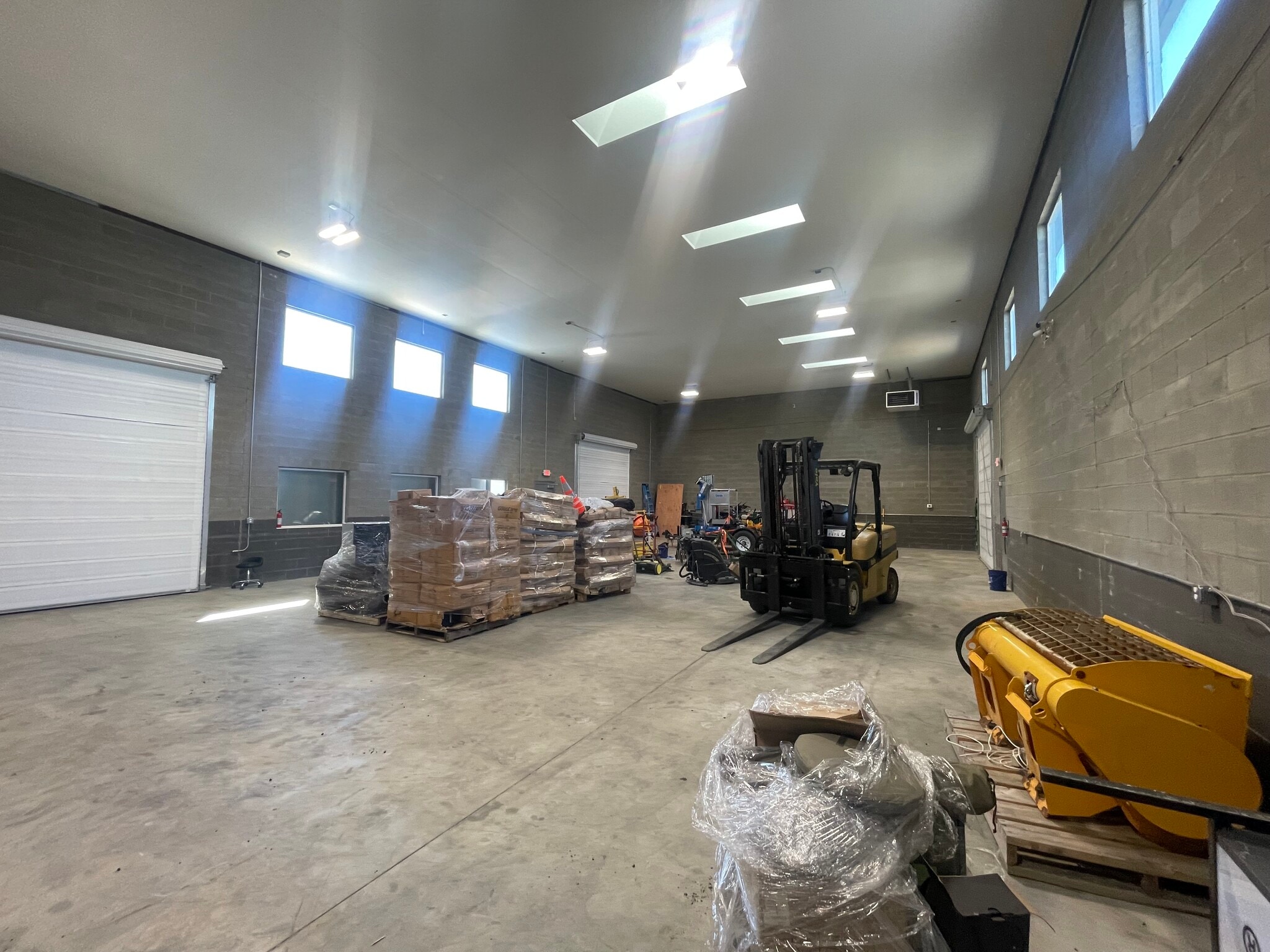 13120 41st Ave NE, Marysville, WA for lease Interior Photo- Image 1 of 8