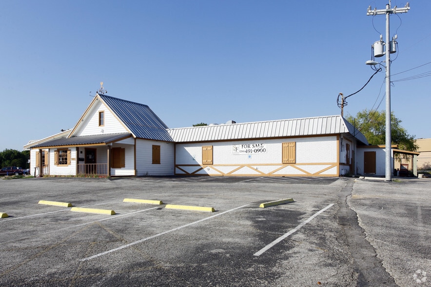 2501 Pat Booker Rd, Universal City, TX for sale - Primary Photo - Image 1 of 4