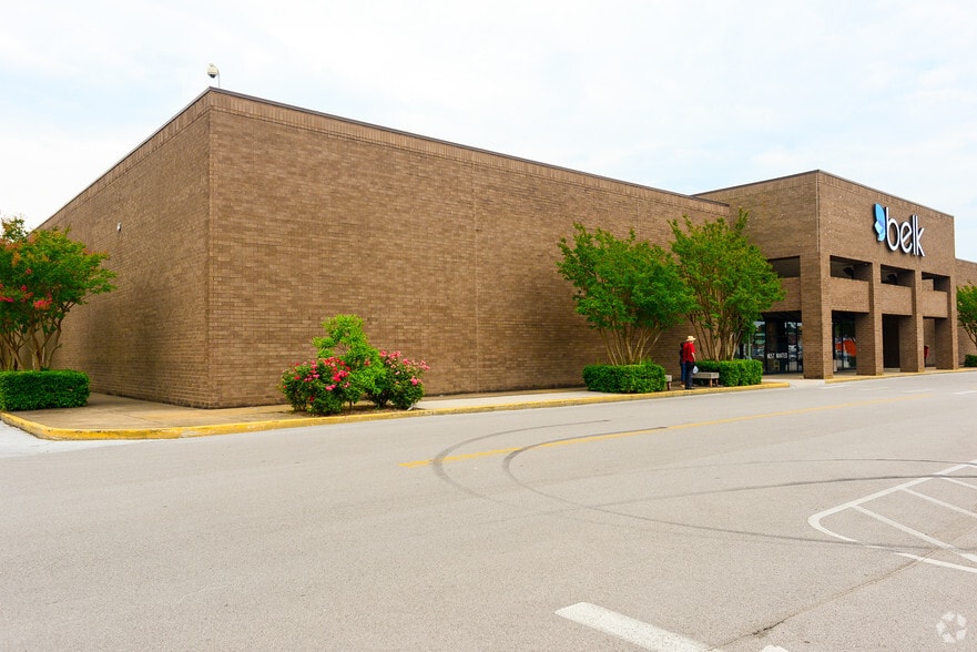 271 Northgate Mall, Chattanooga, TN à louer - Photo du bâtiment - Image 2 de 16